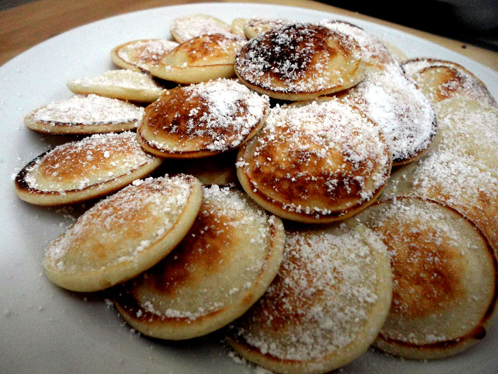 Pohankové poffertjes jsou podobné našim lívancům