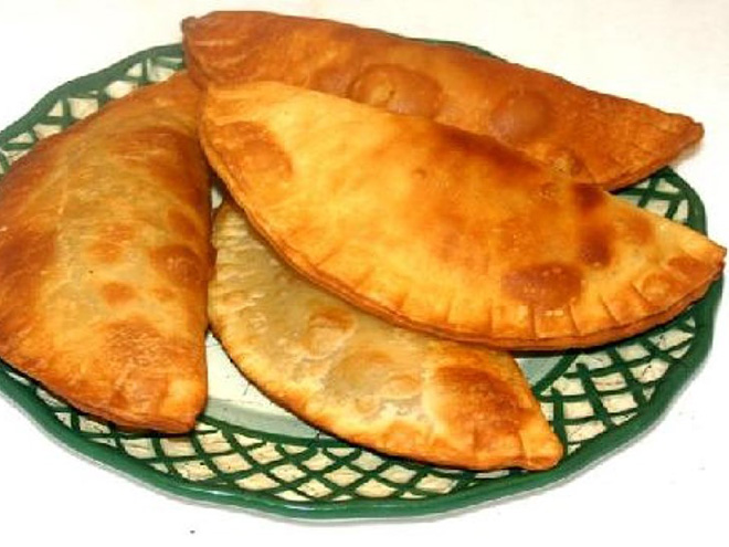 Taštičky empanadas mají nejrůznější náplně