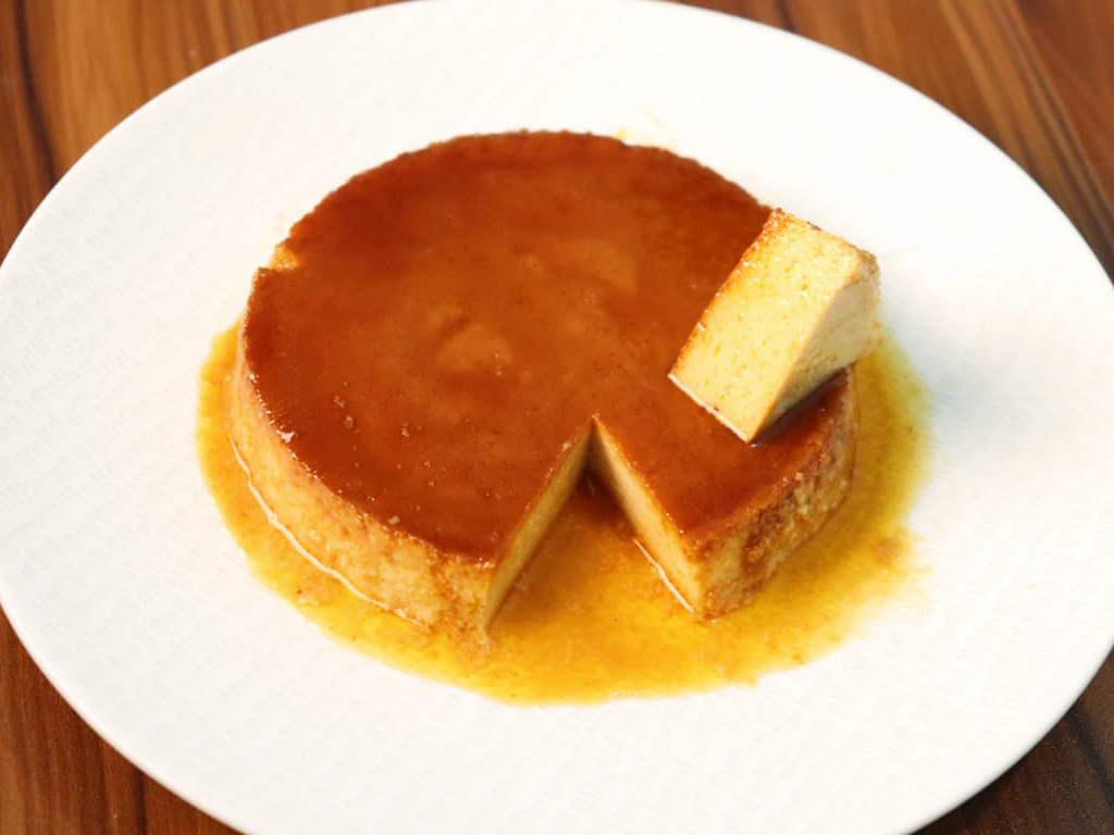 Flan je oblíbeným kubánským zákuskem