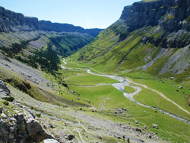 Pyrenejský kaňon Ordesa - jeden z nejkrásnějších evropských kaňonů