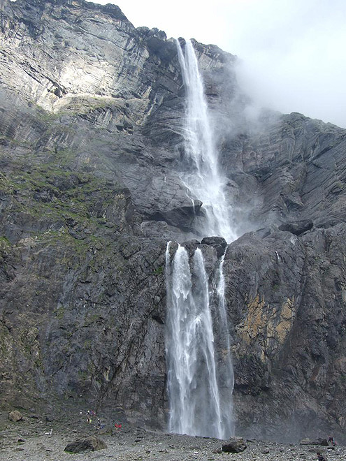 Vodopád Grande Cascade ve skalní stěně Cirque de Gavarnie