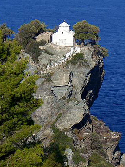 Skopelos, kde se točila Mamma Mia!