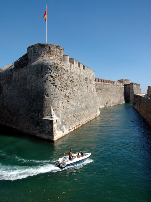 Ceuta na severoafrickém pobřeží zůstala autonomní španělskou enklávou