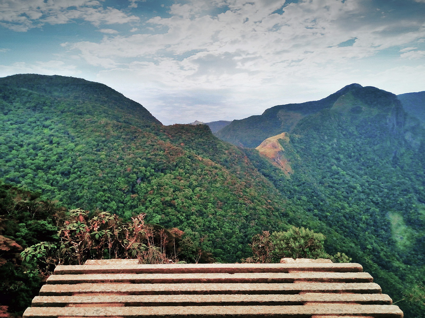 Vyhlídka zvaná Konec světa v NP Horton Plains