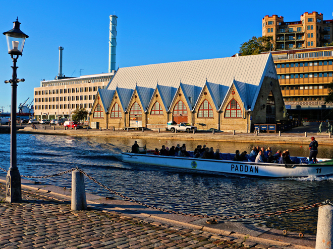 Rybí tržnice zvaná Feskekôrka (Rybí kostel)