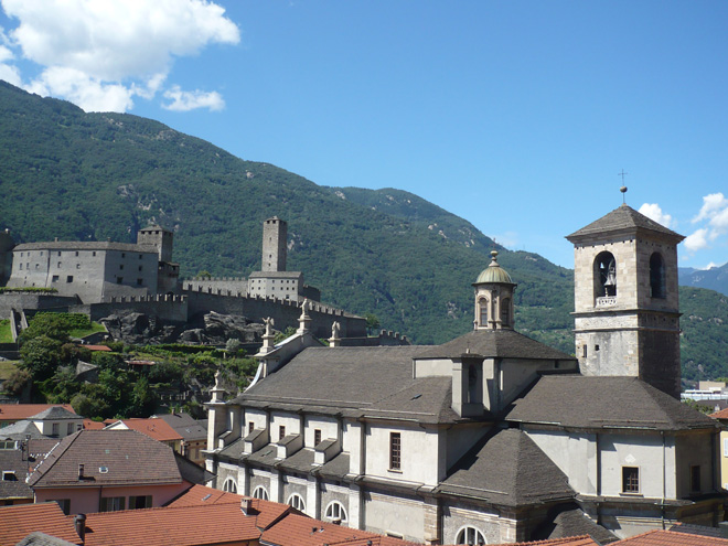 Městečko Bellinzona