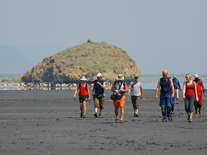 Na břehu jezera Lake Natron