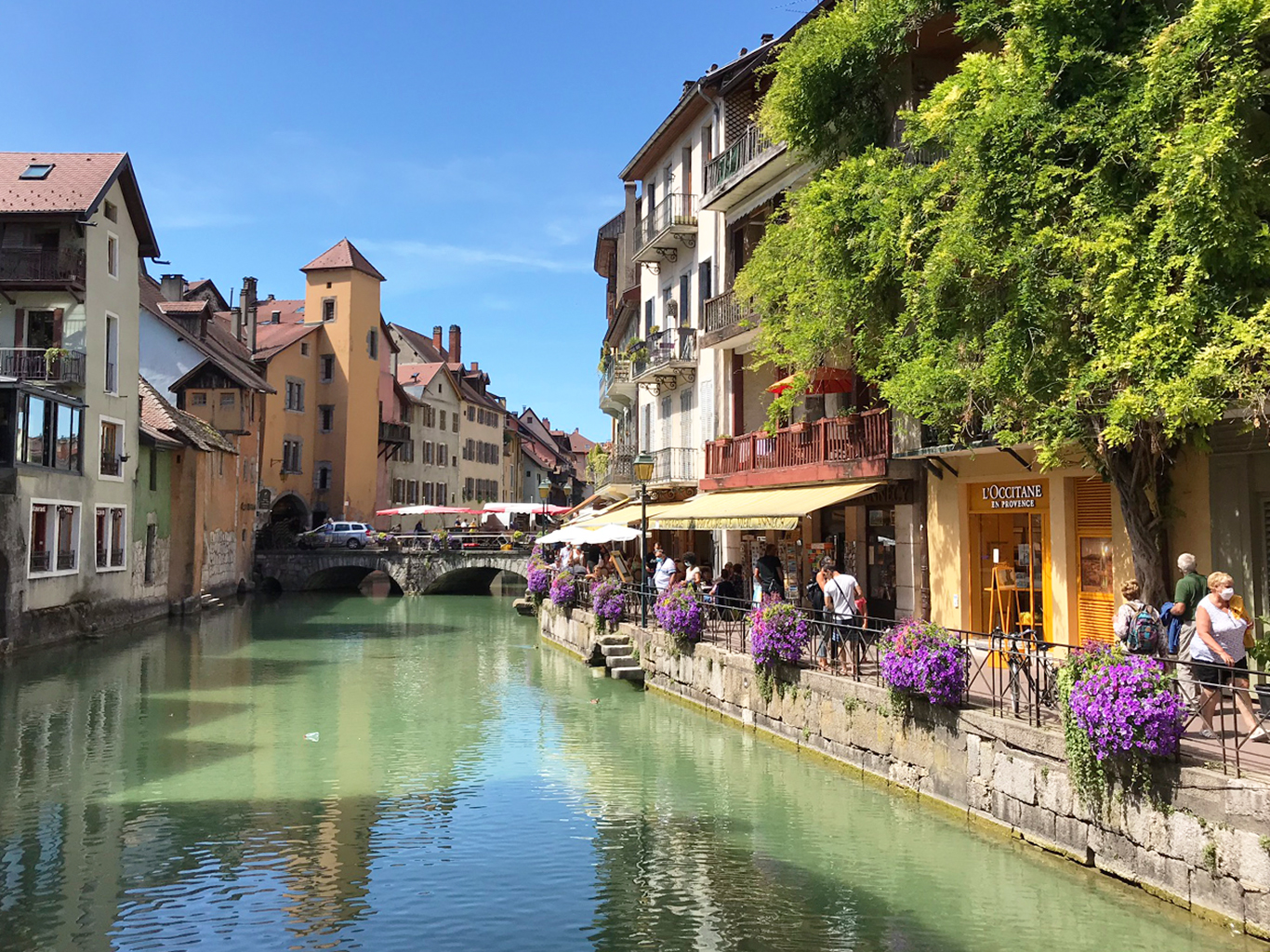 Savojské město Annecy patří mezi nejkrásnější střediska francouzských Alp