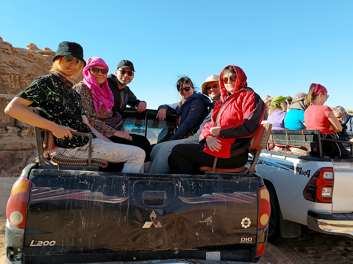 Jízdu jeepem při návštěvě Wadi Rum rozhodně nemůžeme vynechat