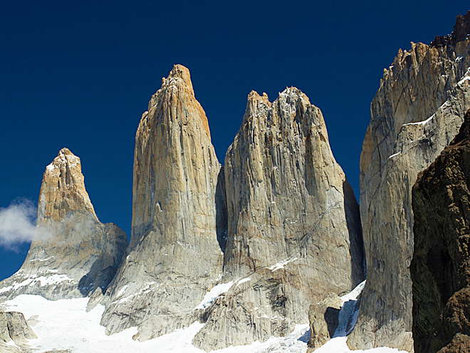 Slavné žulové věže Torres del Paine