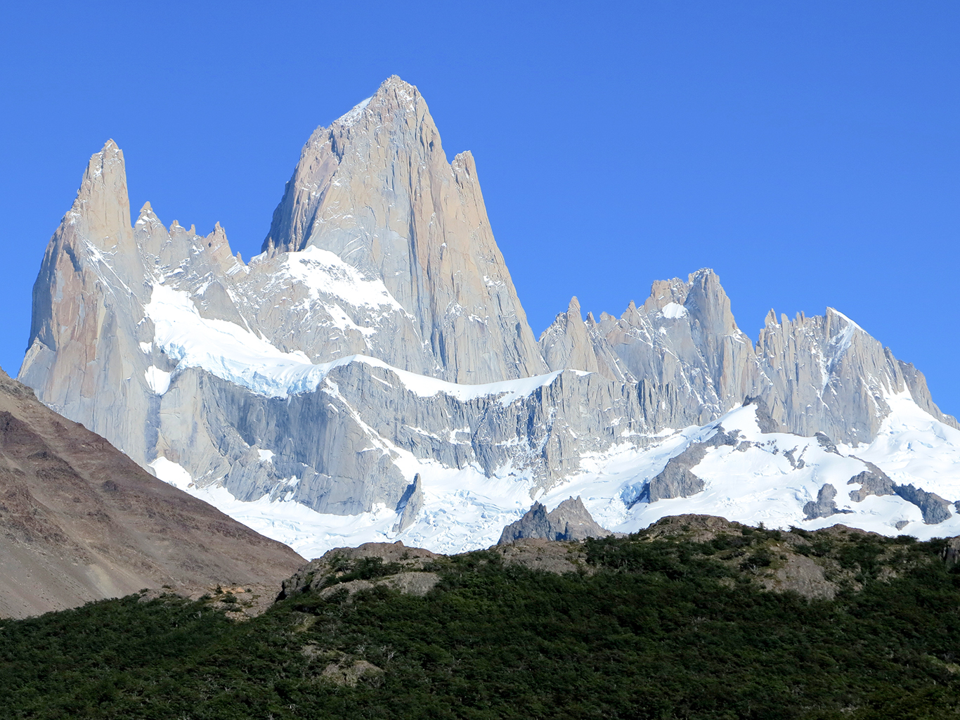 Legendární vrchol Fitz Roy nese název po kapitánovi slavné lodi Beagle