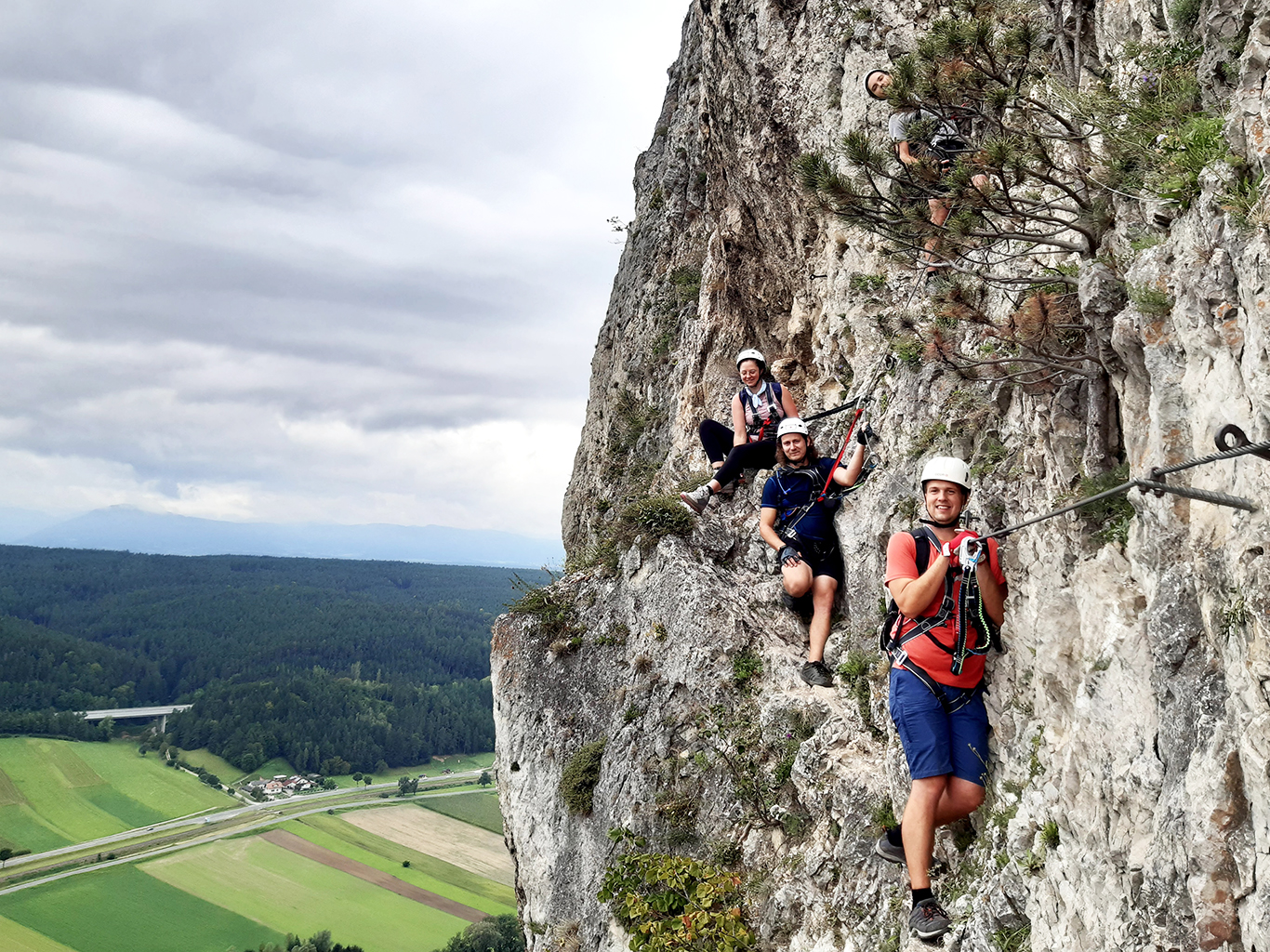 Krátký odpočinek uprostřed středně těžké C/D ferraty Pittentaler Steig