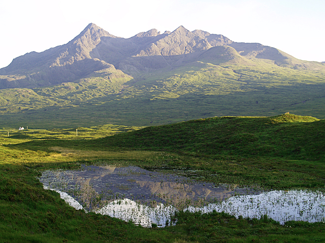 Kouzelné hory nad městečkem Fort William