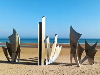 Pomník obětem války na Omaha beach