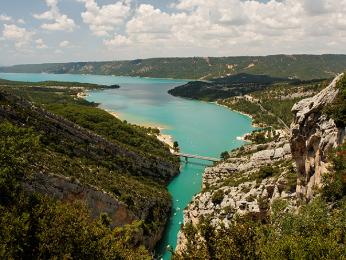 Přehradní jezero Lac de Ste-Croix