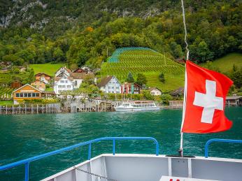 Osada Quinten na břehu jezera Walensee má vzácné mikroklima