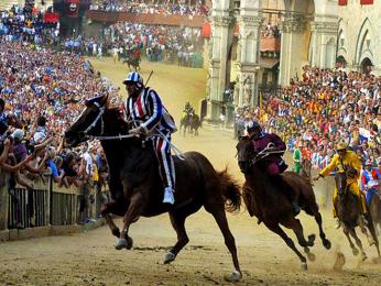 Palio je jedna z nejpůsobivějších událostí v Itálii