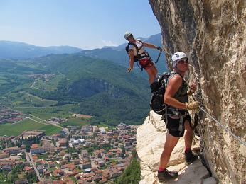 Ferrata Monte Albano nad městem Mori