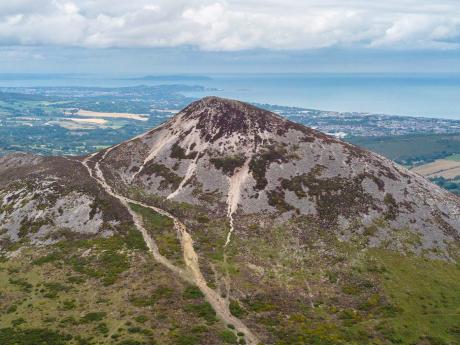 Velká cukrová homole je kónický vrcholek v hrabství Wicklow