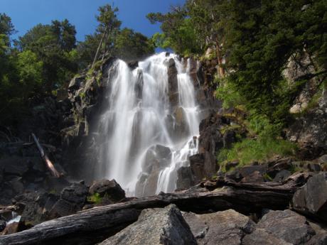 Cascada de Ratera v NP Aigüestortes y Estany Sant Maurici