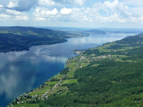 Attersee je největším jezerem v Solné komoře