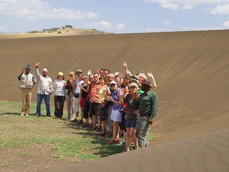 Hromadné foto u pohyblivé písečné duny Shifting Sands