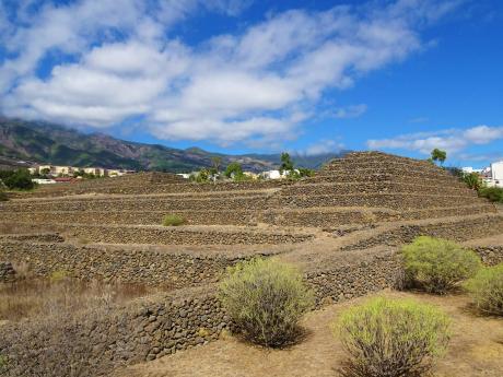 Pyramidy Güímar jsou součástí etnografického parku, který založil Thor Heyerdahl