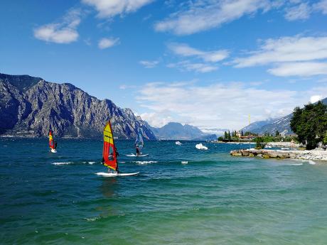 Lago di Garda je rájem pro windsurfaře