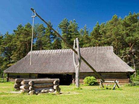 Ukázka tradičního obydlí ve skanzenu Rocca al Mare