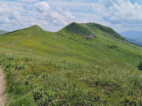 Cesta do sedla Przełęcz a na vrchol Tarnica (1 346 m)