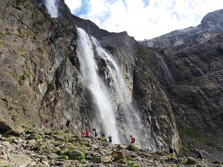 Túra pod vodopád Grande Cascade v ledovcovém karu Cirque de Gavarnie