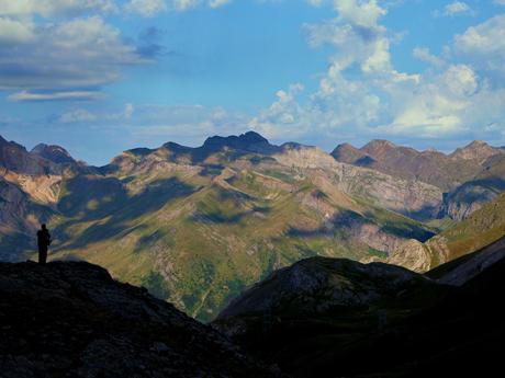 Magická hra světla a stínu v Pyrenejích