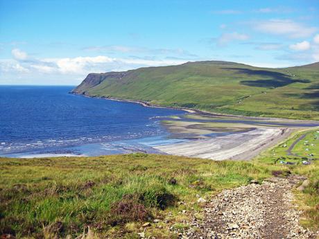 Mořský záliv Loch Brittle na ostrově Skye