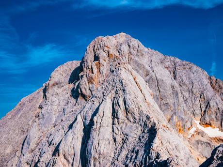 Triglav získal své pojmenování podle slovanského trojhlavého božstva